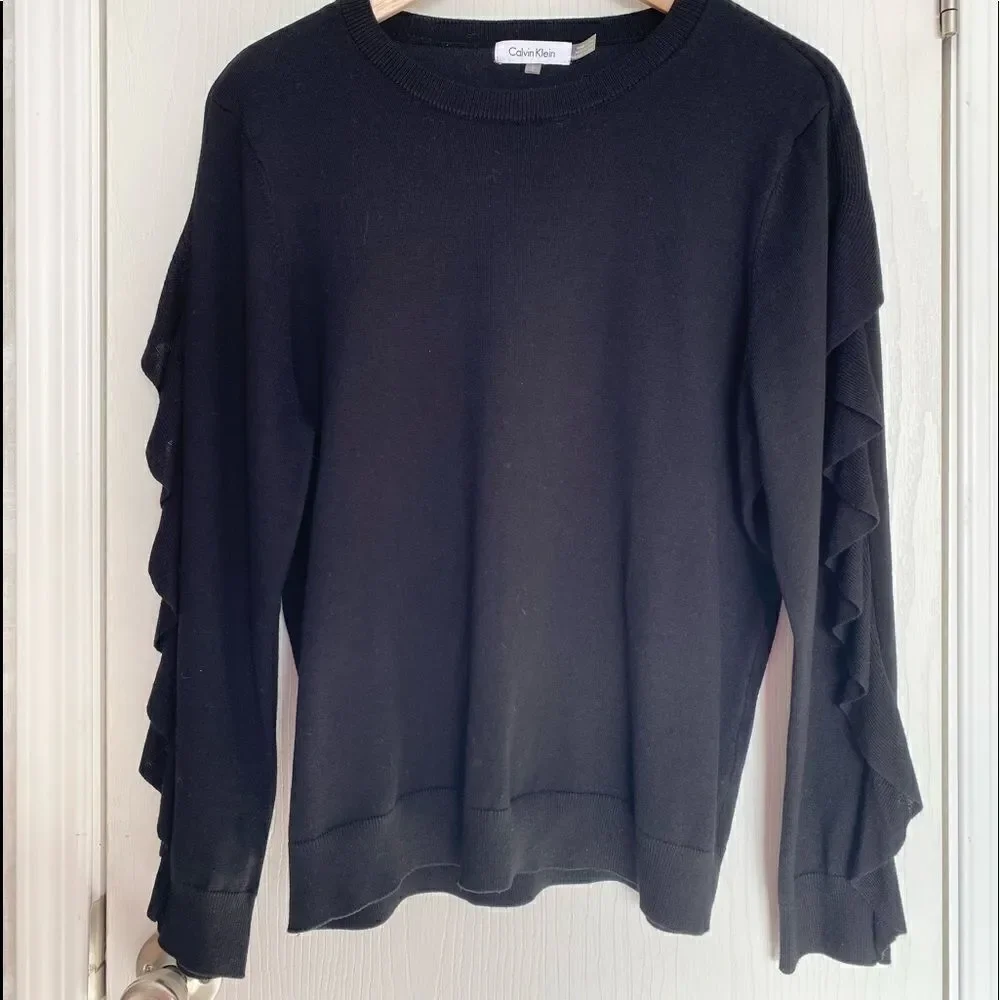 Calvin Klein Sweater